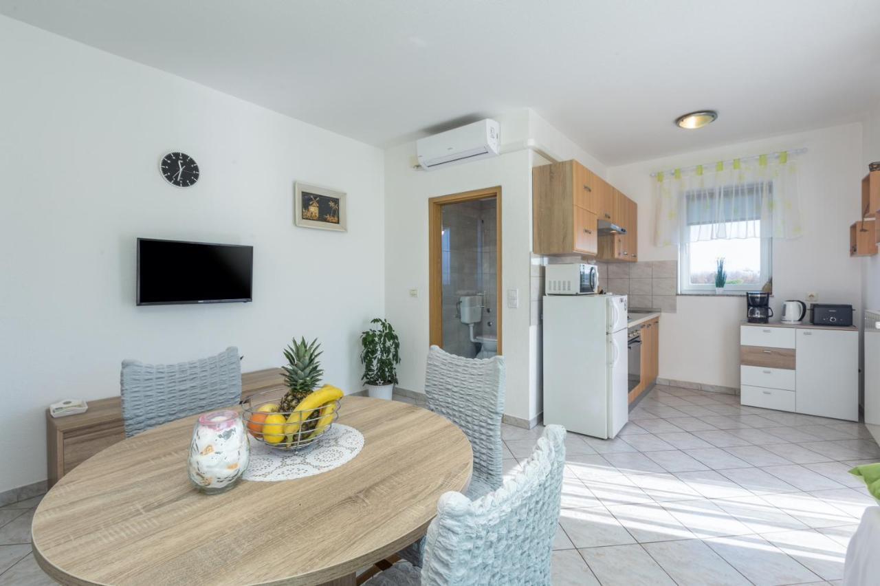 App Ruzica Finida Umag Exterior foto