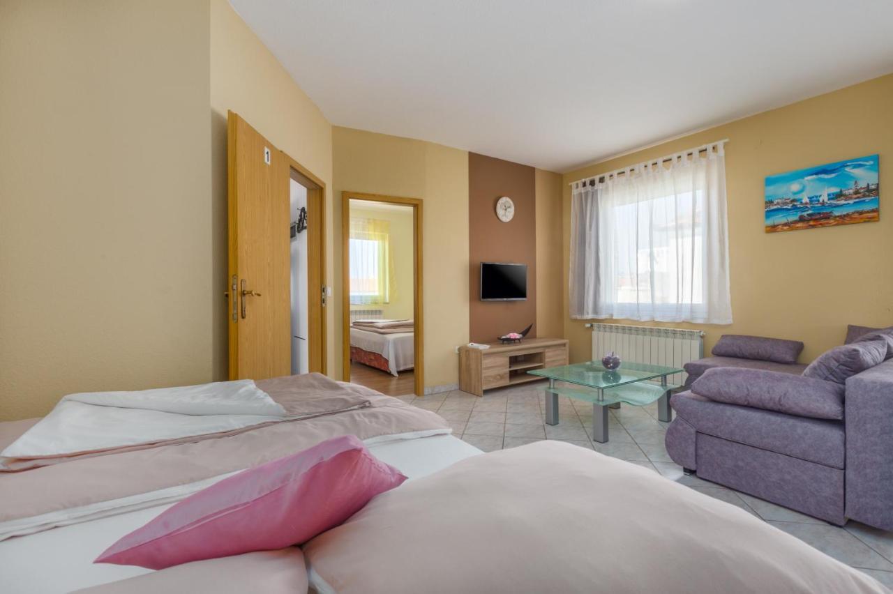 App Ruzica Finida Umag Exterior foto