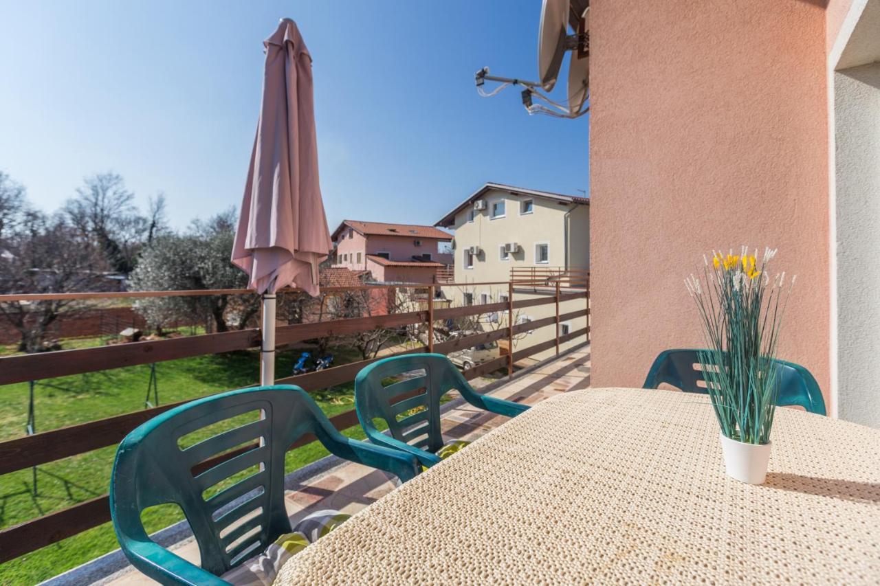 App Ruzica Finida Umag Exterior foto