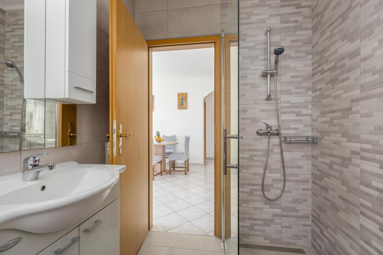 App Ruzica Finida Umag Exterior foto